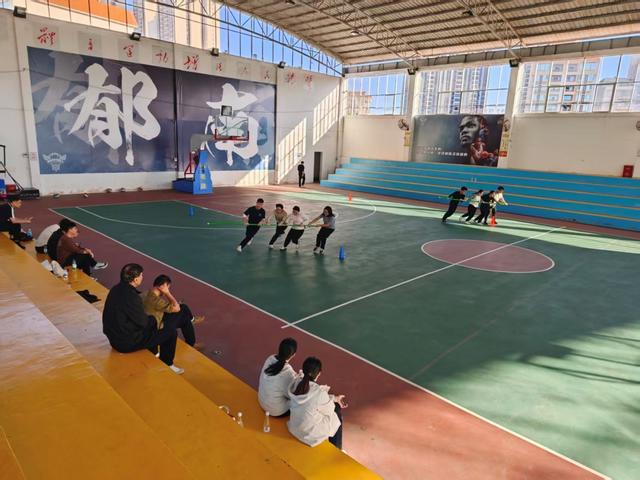 11.26,郁南縣市場監督管理局工會舉辦干部職工運動會照片3.jpg